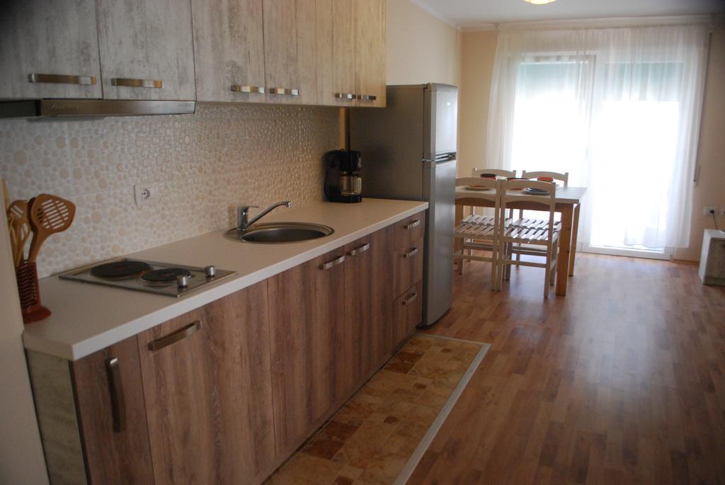 Rezidenca Kalter Durres Apartment โกเลม ภายนอก รูปภาพ